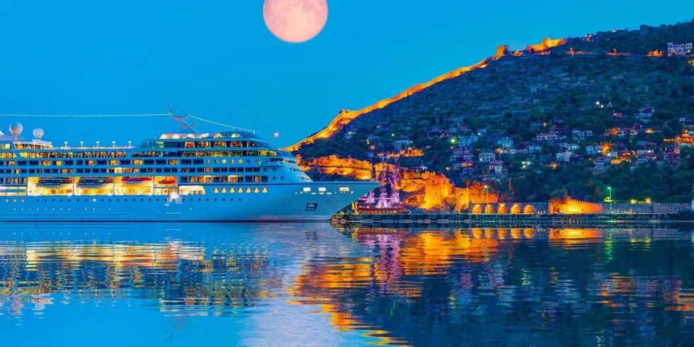 Flughafen Antalya (AYT) nach Okurcalar VIP-Transfer